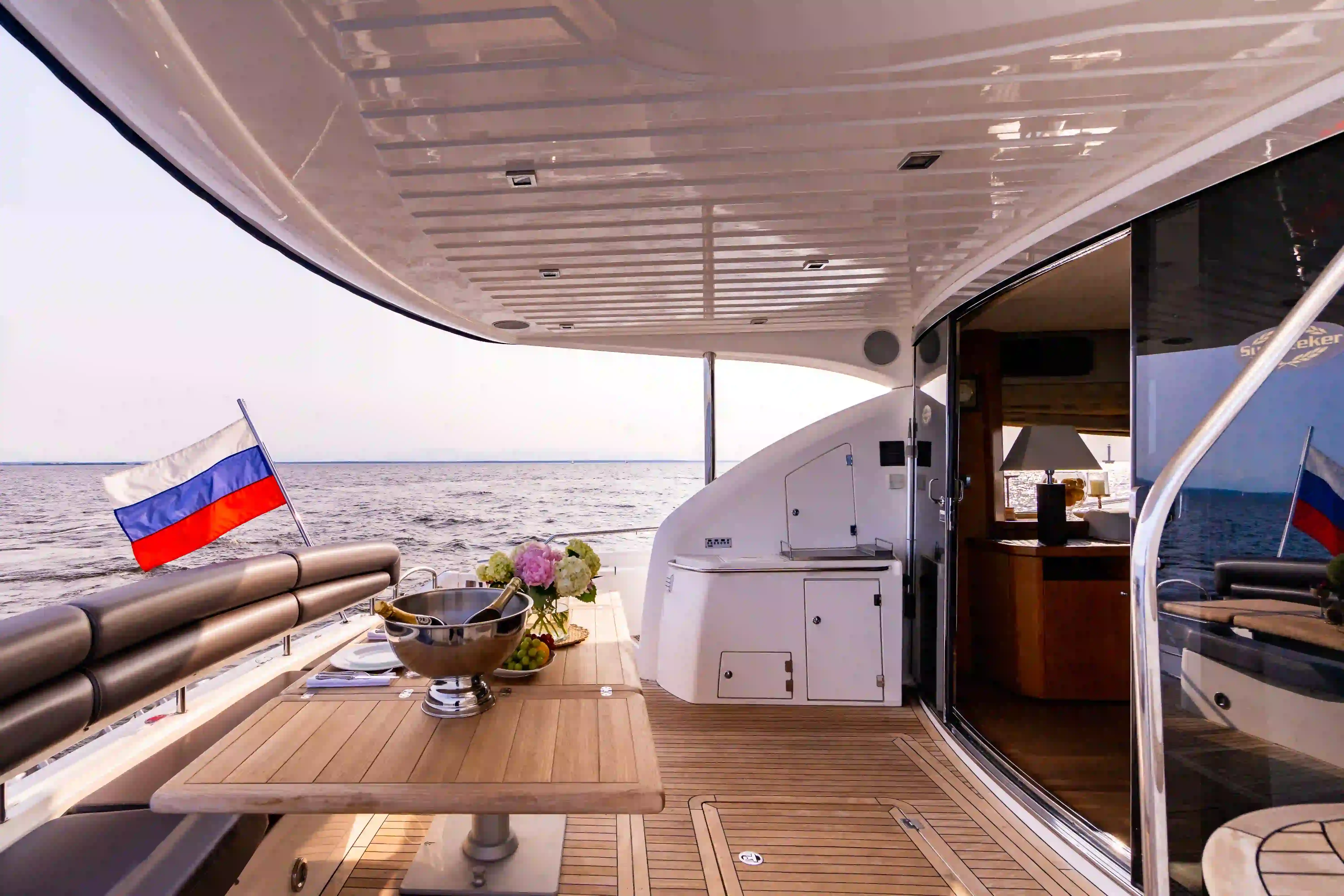 Аренда яхты Sunseeker 70 «Pallada» image- 11